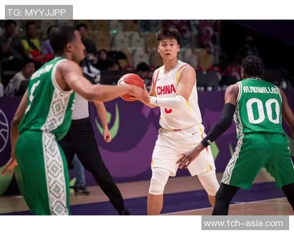 哈尔滨首次举办少年CBA城市赛，吸引众多篮球爱好者